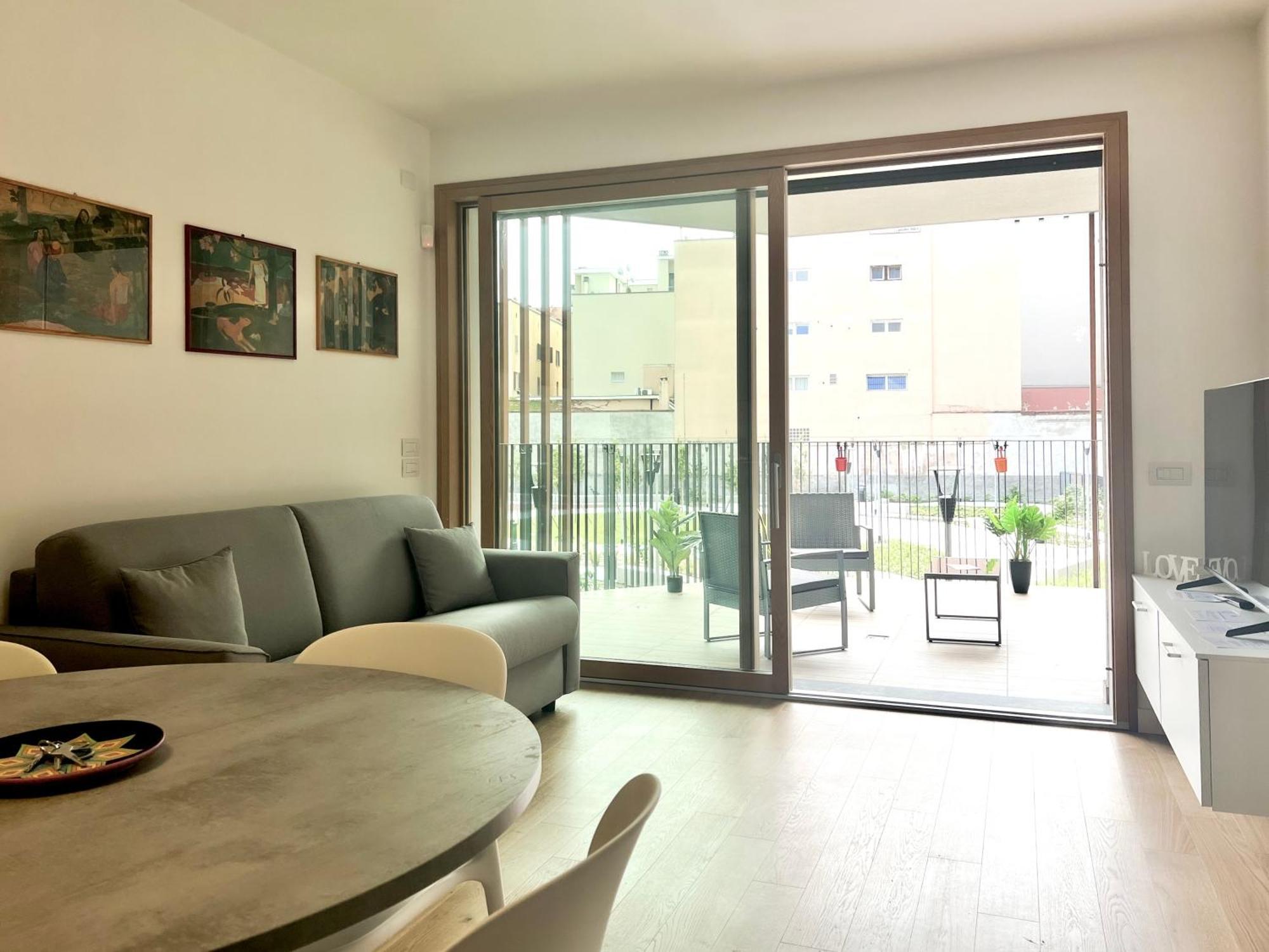 Appartement Comecasa Modern Terraced & Palestra Milan